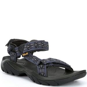 Teva Mens Terra Fi 5 Universal Strappy Adjustable Sandal in Magma Black/Gray